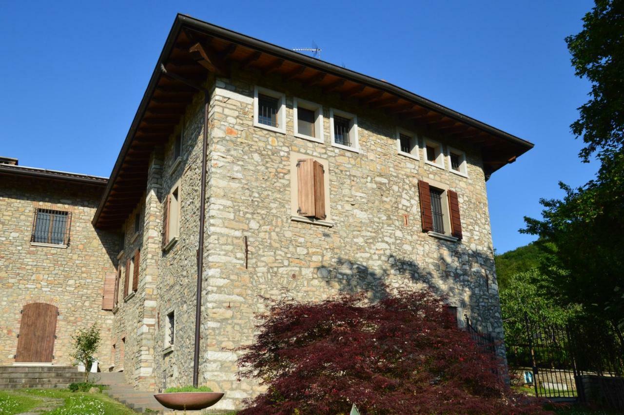 مبيت وإفطار Concesio Cascina Valsorda المظهر الخارجي الصورة